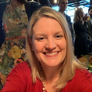 Meet your Posher, Laura